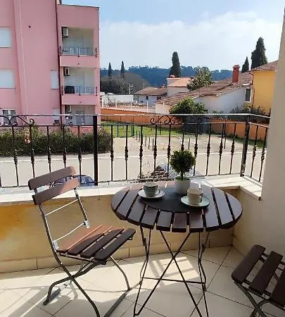 Apartment Franko Pula Buitenkant foto